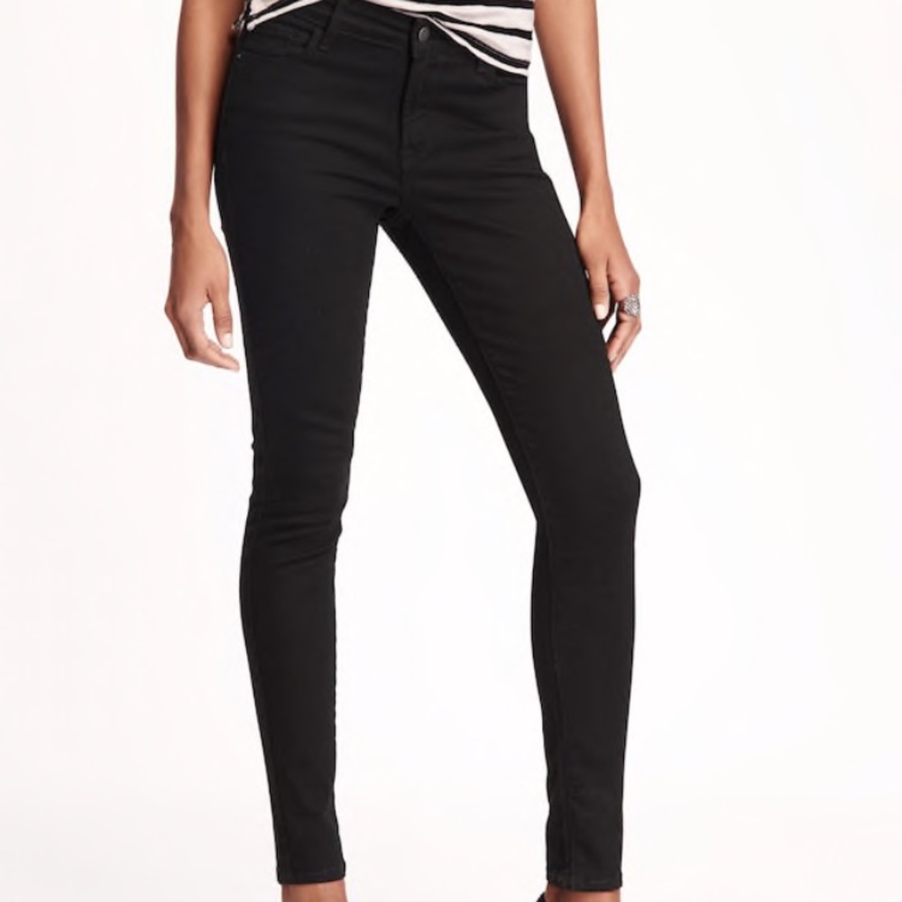 🆕Old Navy Mid-Rise Rockstar Black Jeans